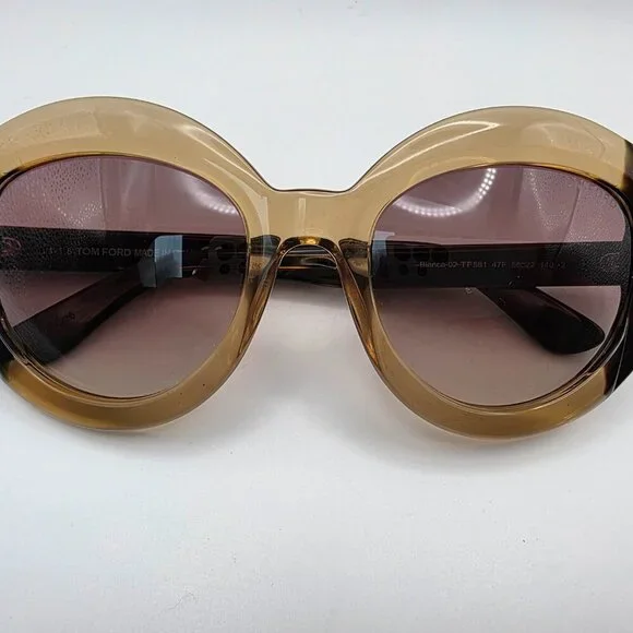 Tom Ford Bianca Brown Oversized Sunglasses with Case - Picture 8 of 13